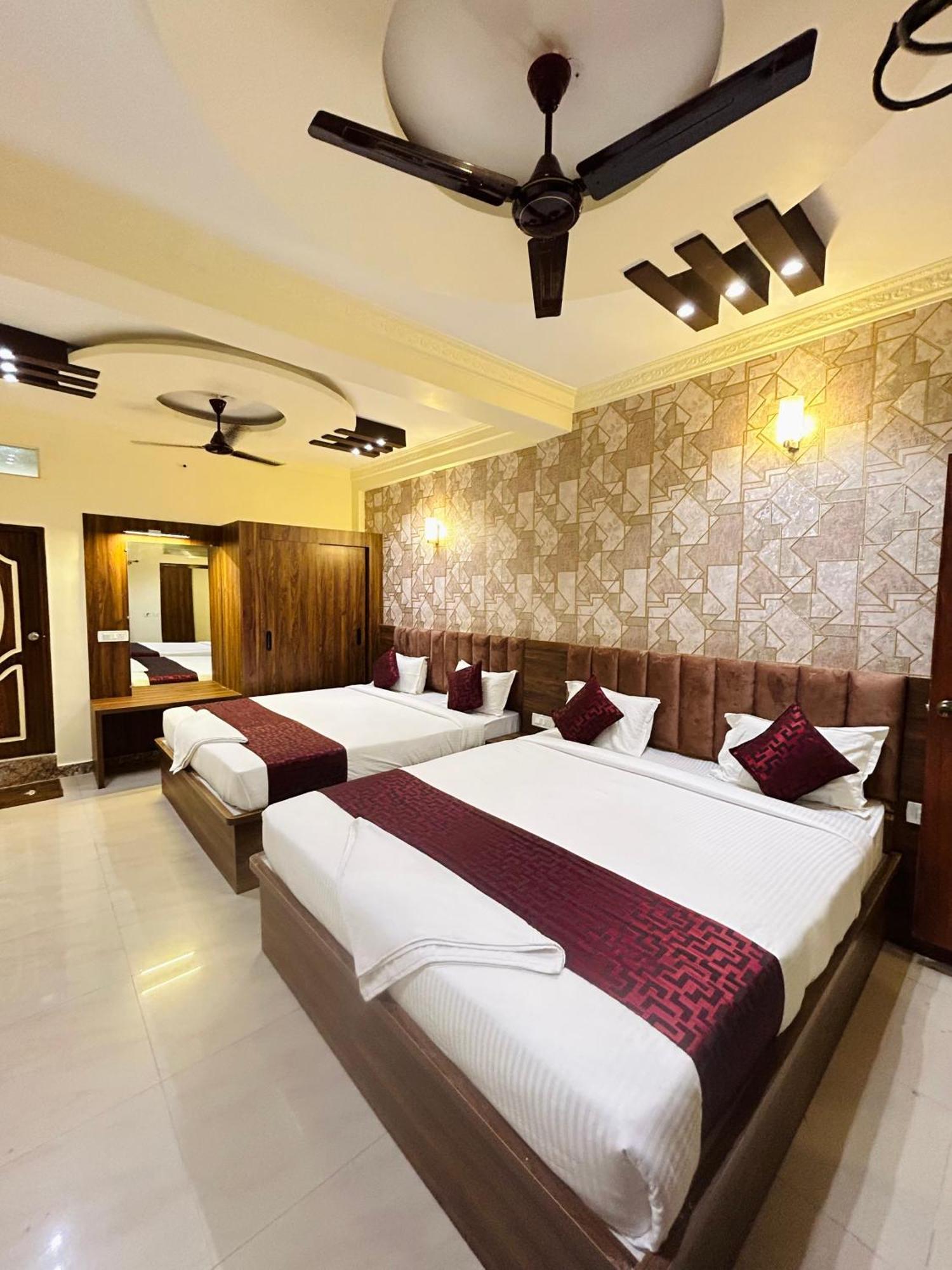Hotel Boss Palace Mysore Exterior photo
