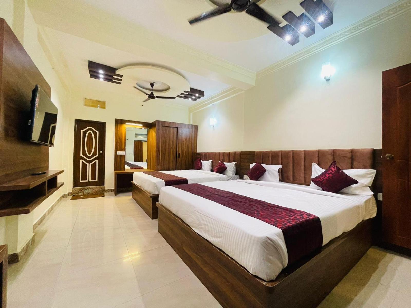 Hotel Boss Palace Mysore Exterior photo